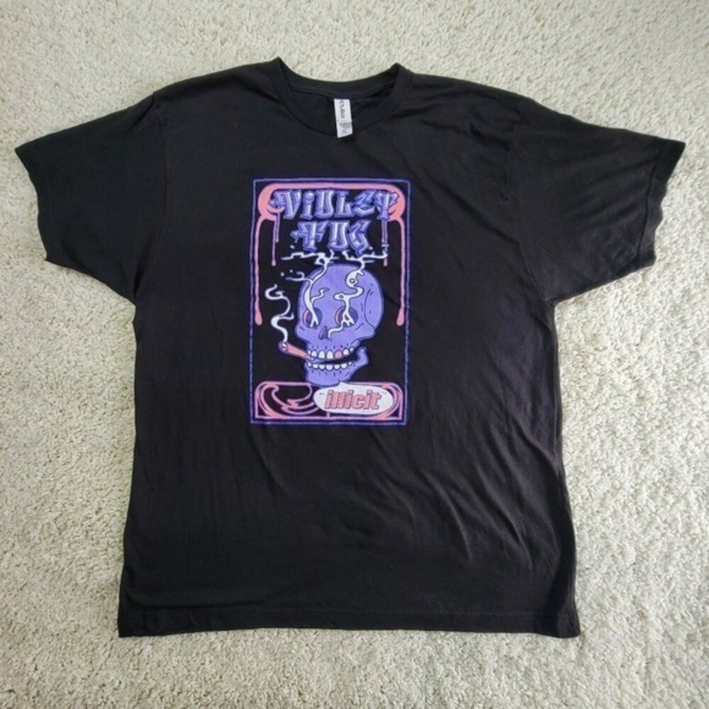 Mens XL Black Violet Fog Illicit Skull Graphic Tee T-Shirt Short Sleeve
